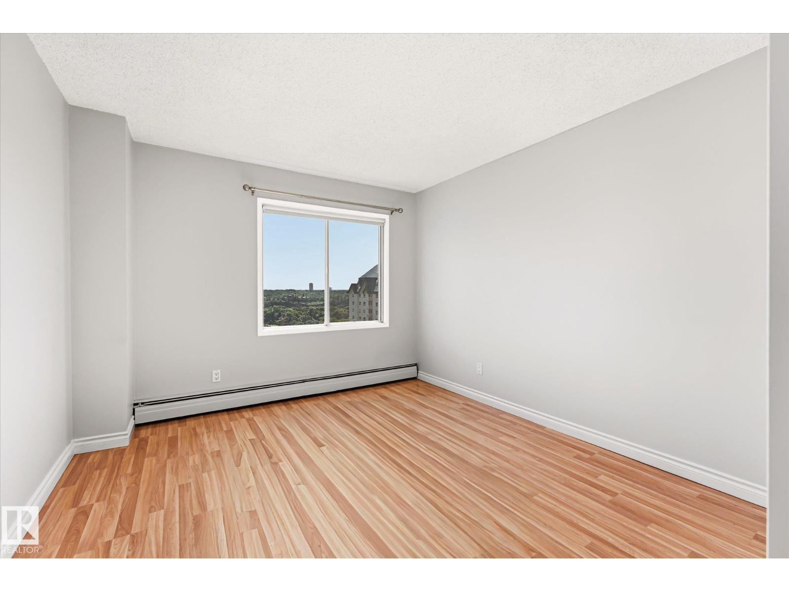 #704 9725 106 ST NW NW - 20