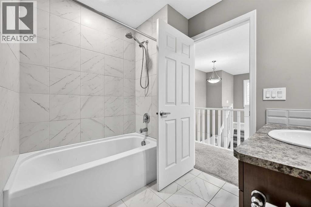 293 Windrow Crescent SW - 26