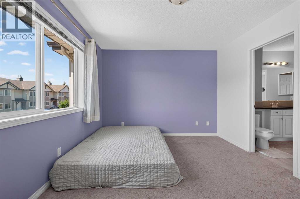 118 Royal Birch Villas NW - 20