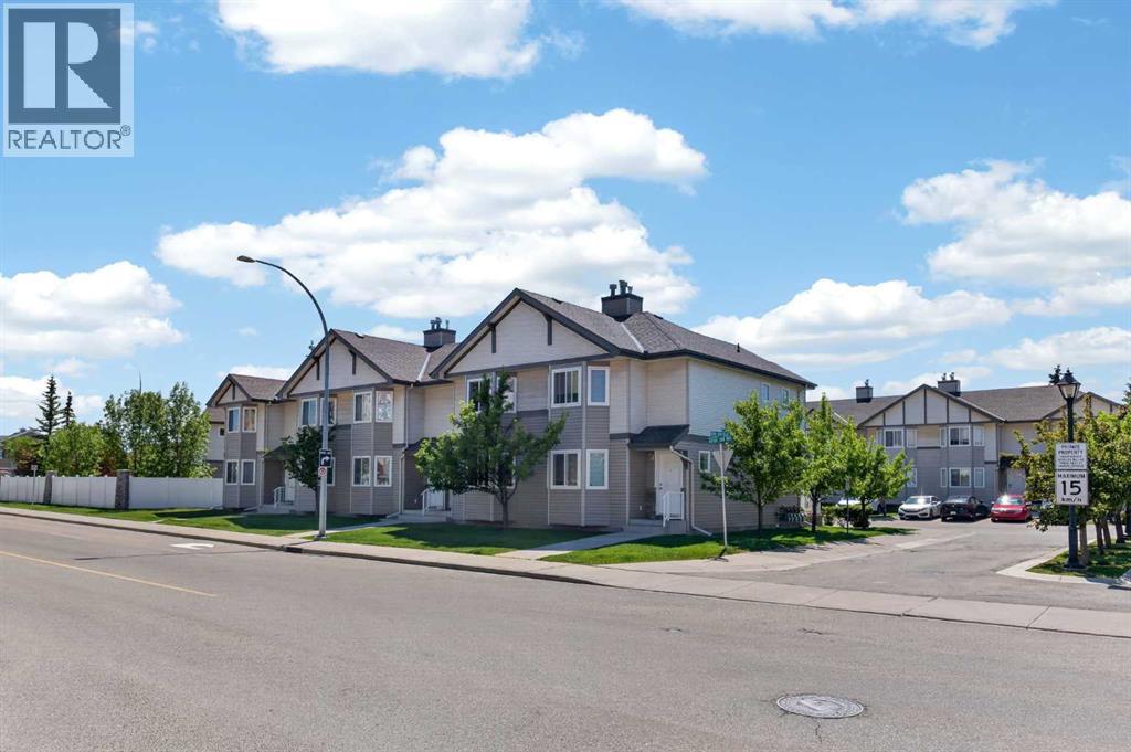 118 Royal Birch Villas NW - 34