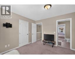 118 Royal Birch Villas NW - photo 24