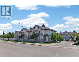 118 Royal Birch Villas NW - photo 34