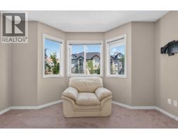 118 Royal Birch Villas NW - photo 26