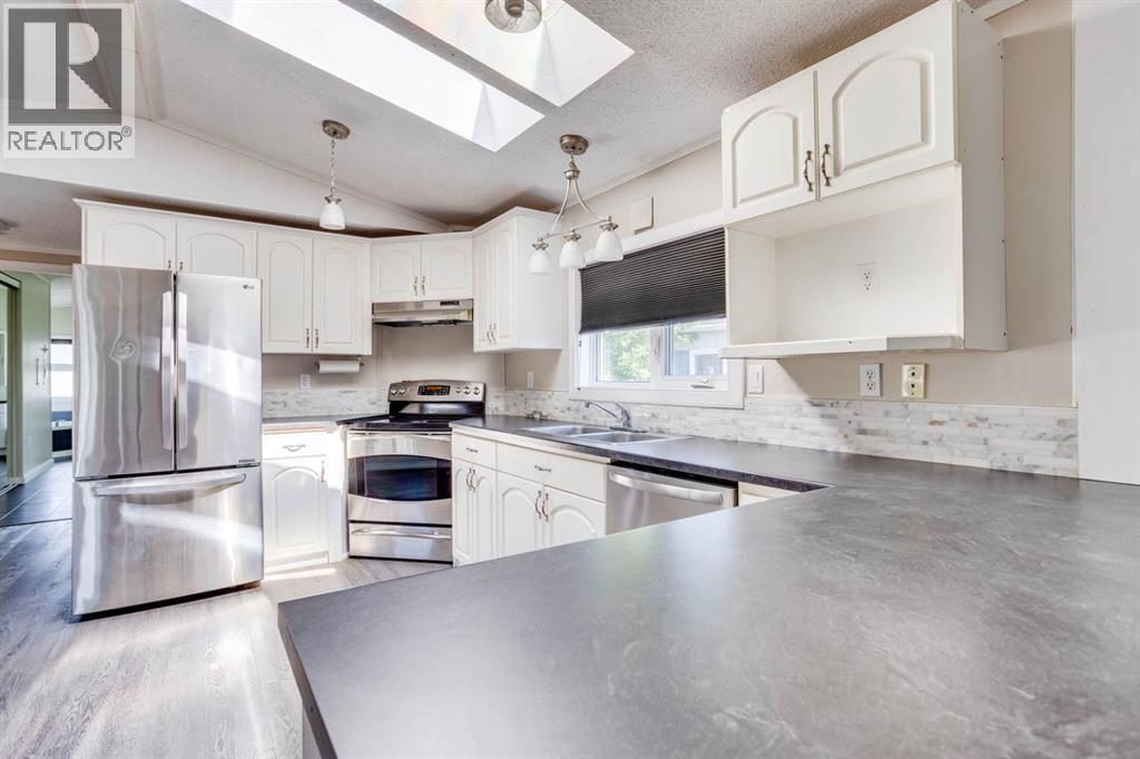 132 Gregoire Crescent - 11