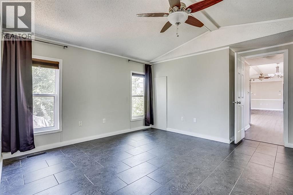 132 Gregoire Crescent - 19