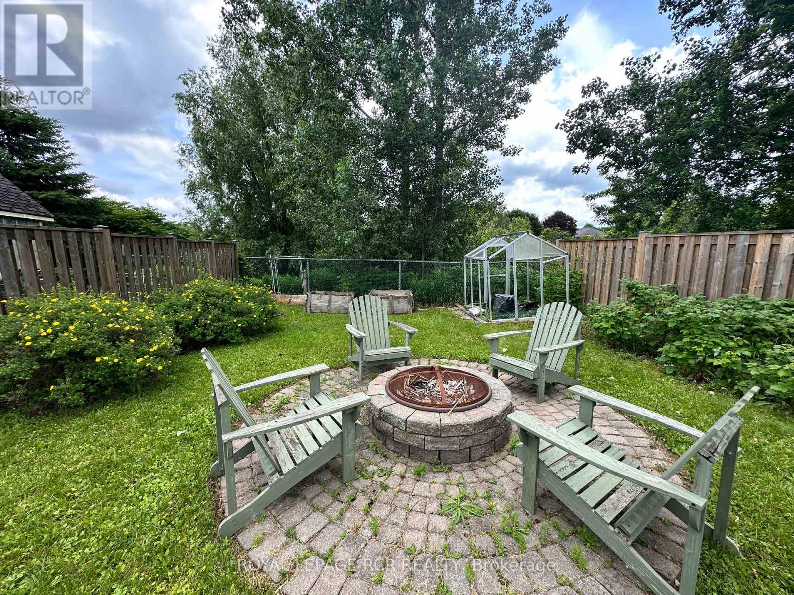 364 ADAMS COURT - 35