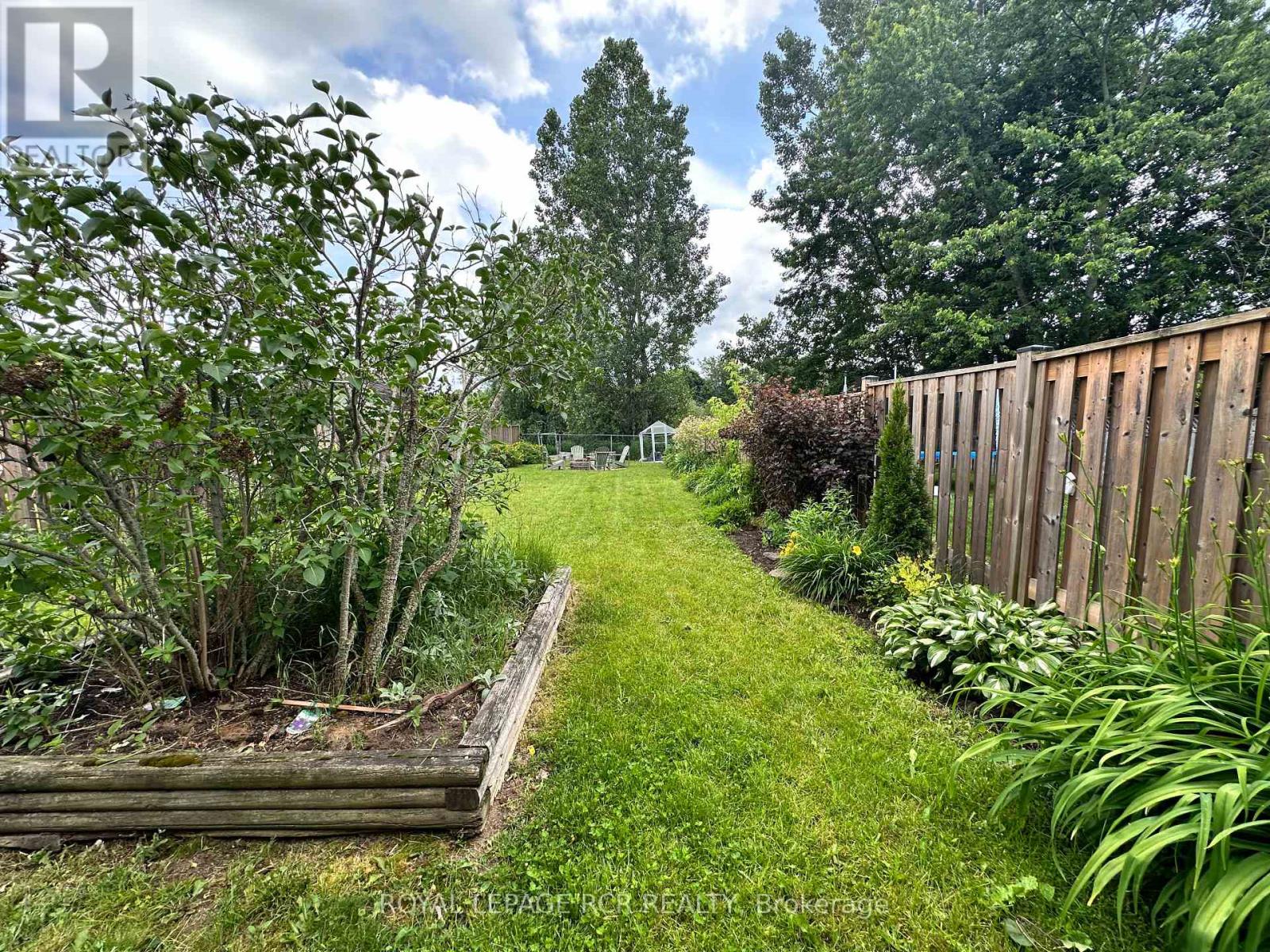 364 ADAMS COURT - 31