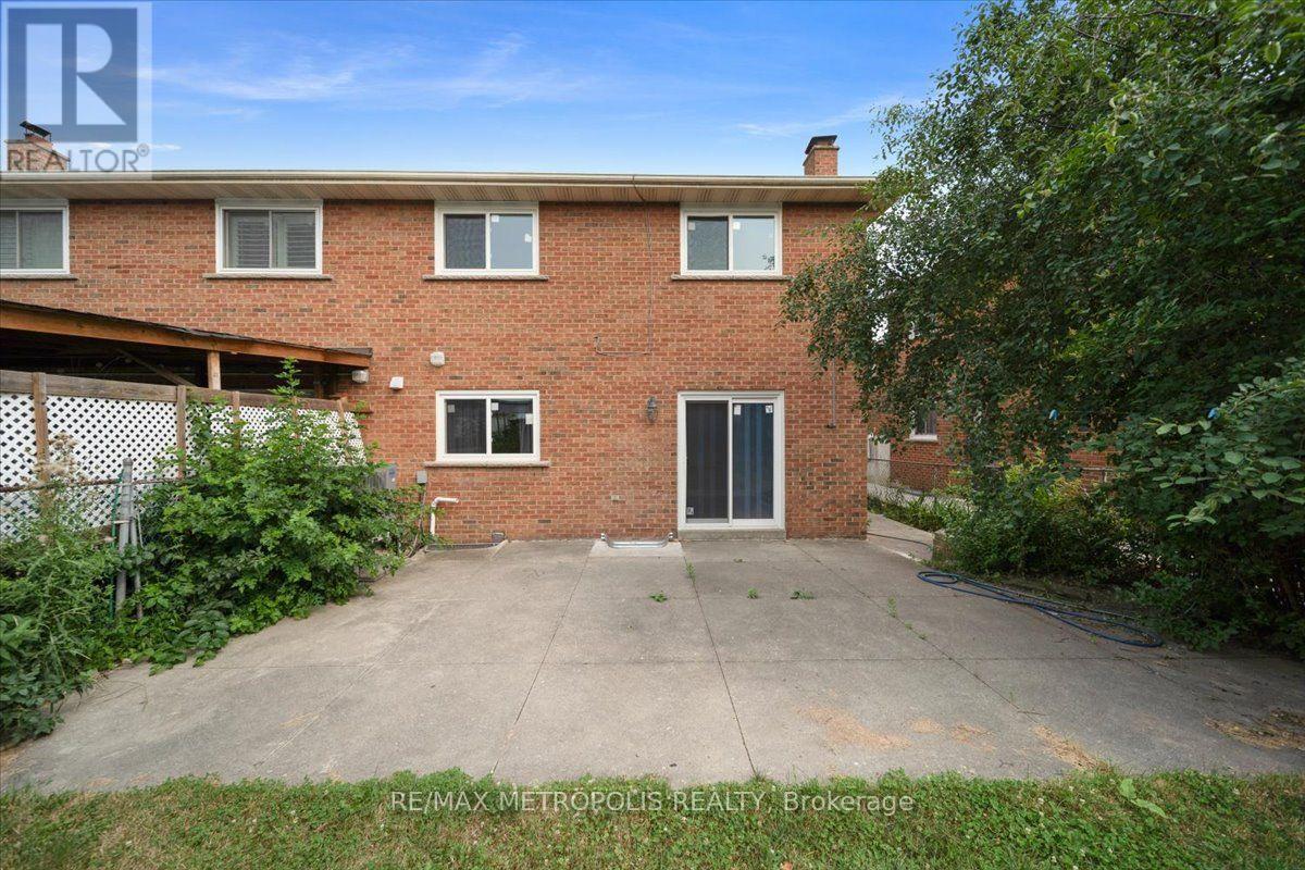 39 JELLICOE CRESCENT - 49