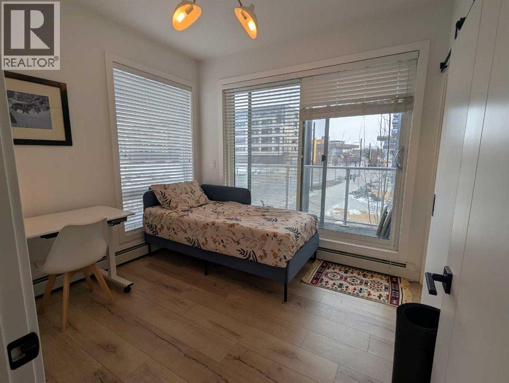 #102 3125 39 Street NW - 12