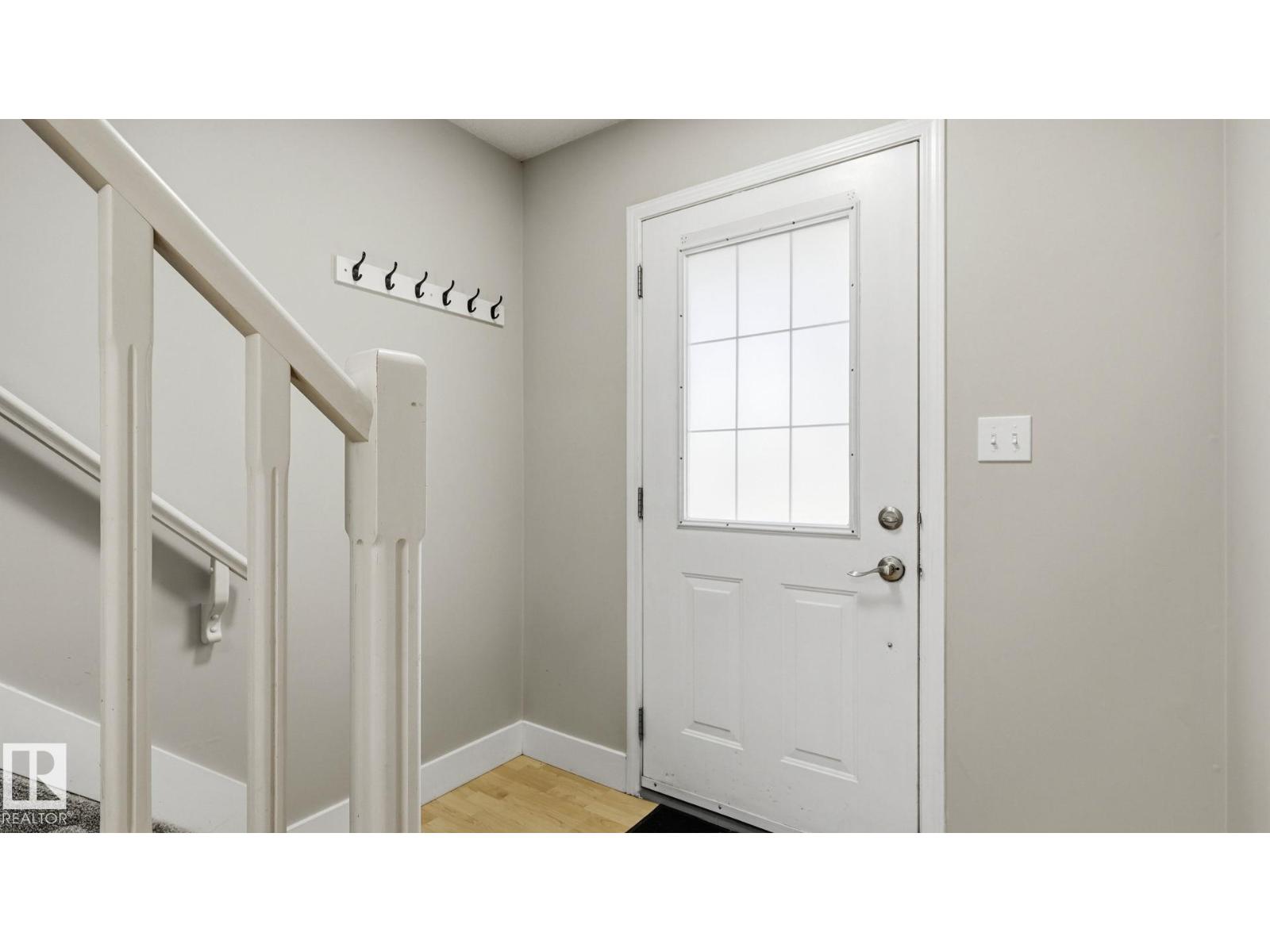 5507 163 AV NW - 4