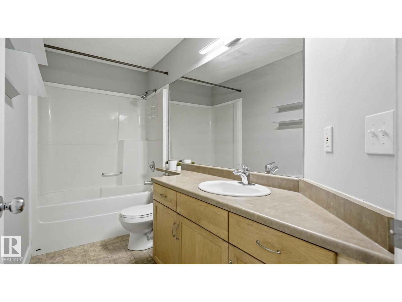 5507 163 AV NW - 22