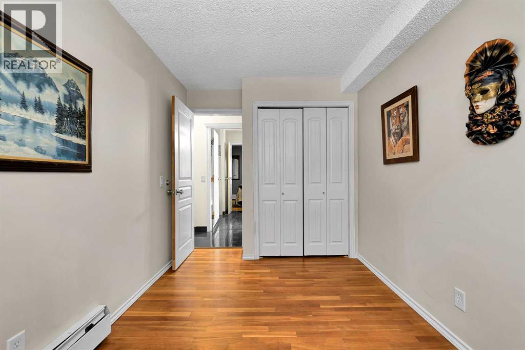 #4 1515 23 Avenue SW - 23