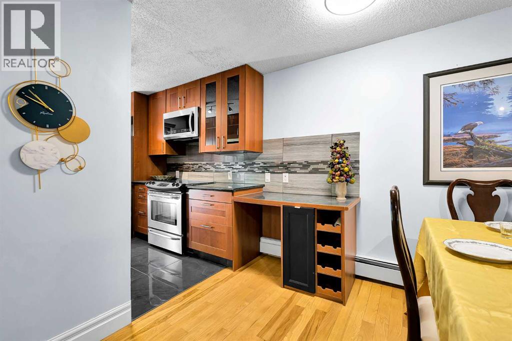 #4 1515 23 Avenue SW - 13
