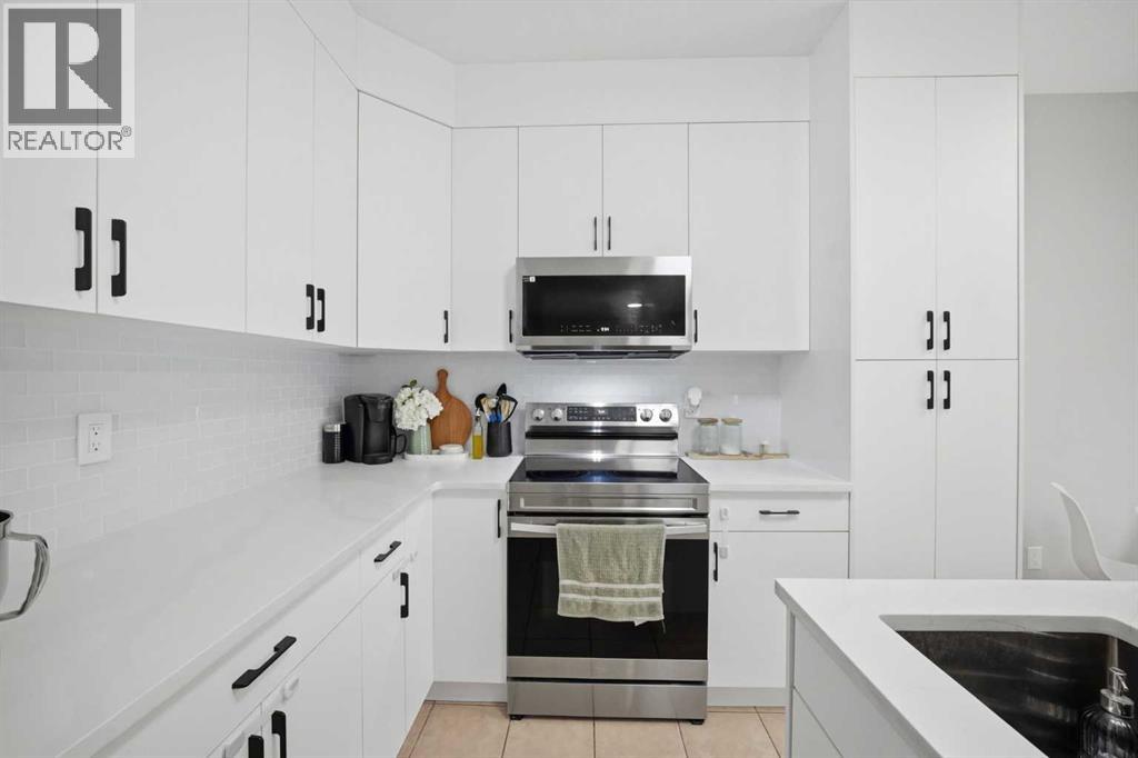 793 Luxstone Landing SW - 16