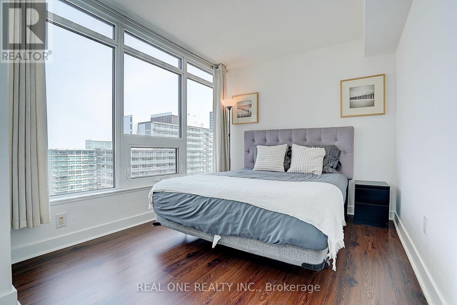 #1501 121 MCMAHON DRIVE - 20