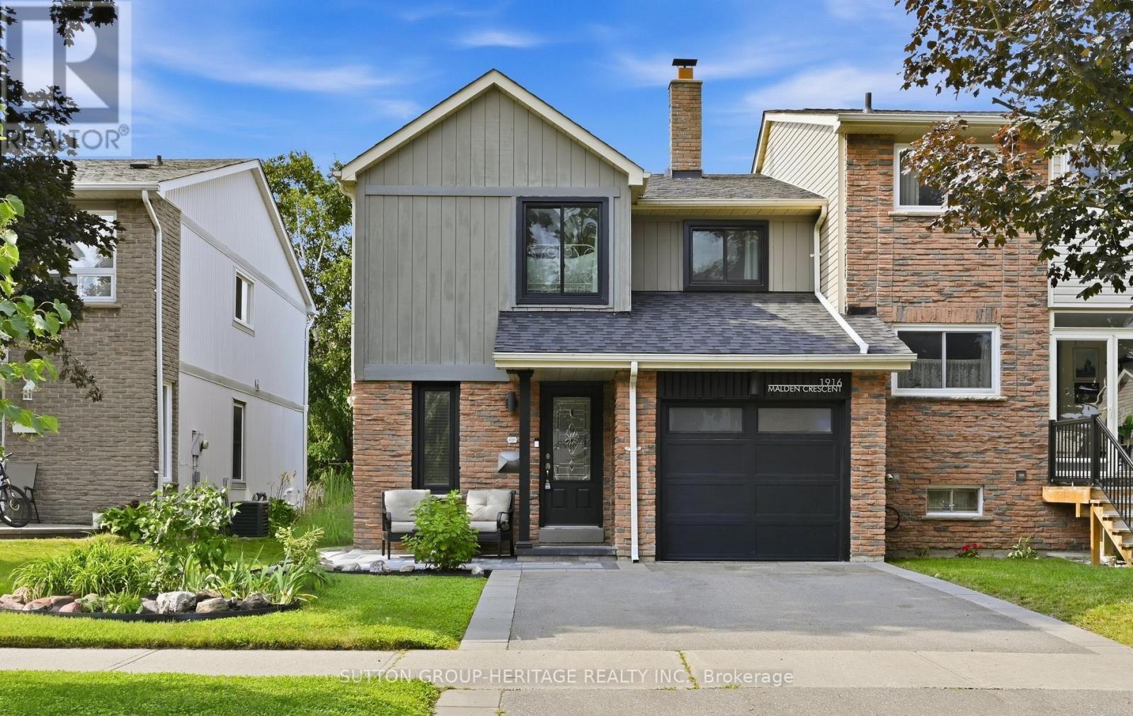 1916 MALDEN CRESCENT - 1