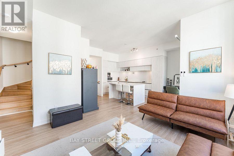 #1007 14 DAVID EYER ROAD - Image 6
