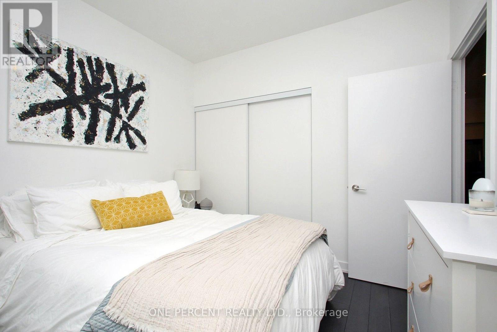#217 1603 EGLINTON AVENUE - 15