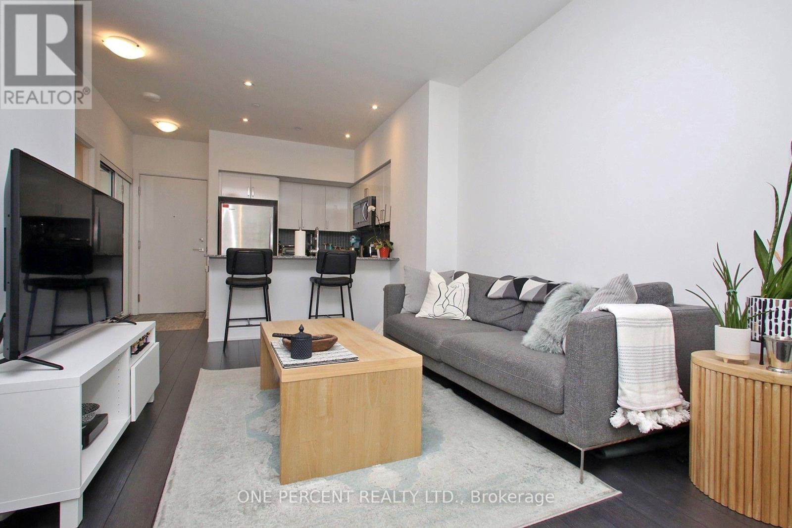 #217 1603 EGLINTON AVENUE - 5