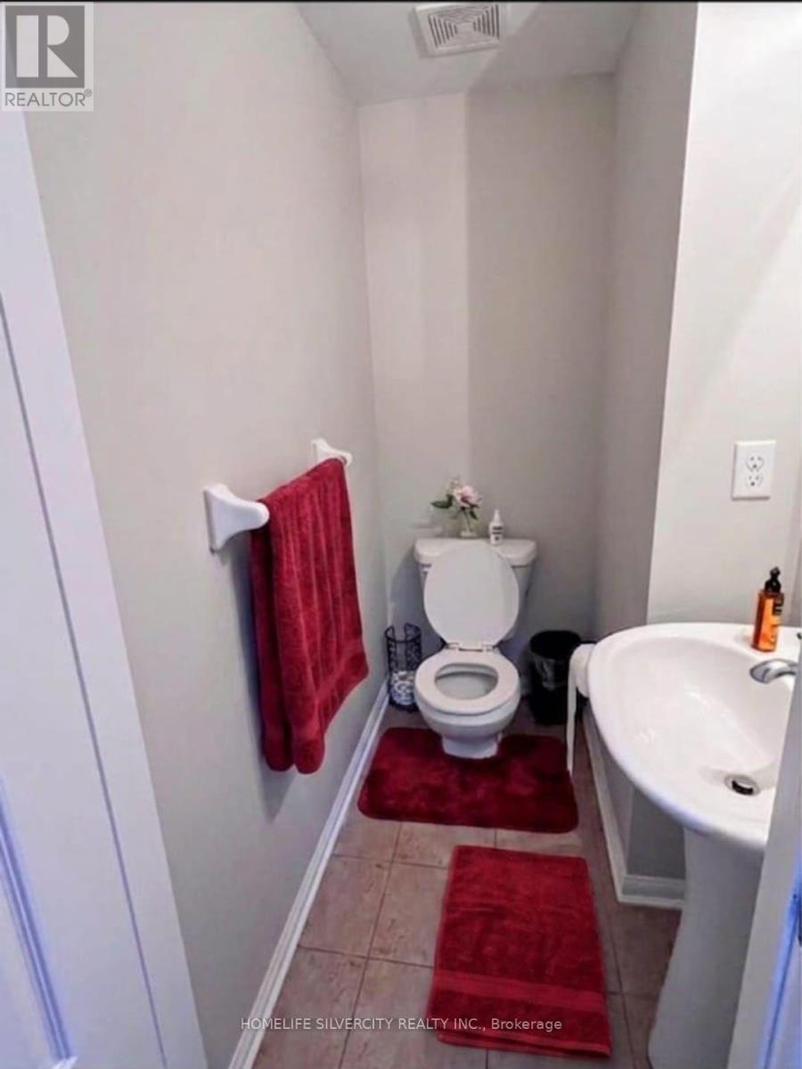7 BIDDENS SQUARE - Image 13