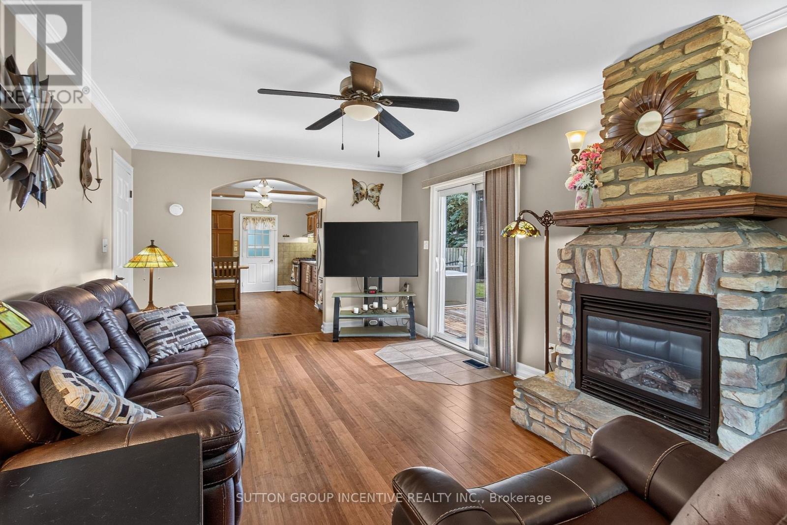 190 BARTHOLOMEW STREET - Image 28