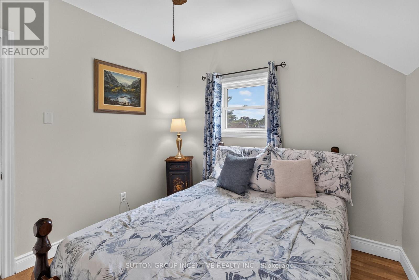 190 BARTHOLOMEW STREET - Image 42