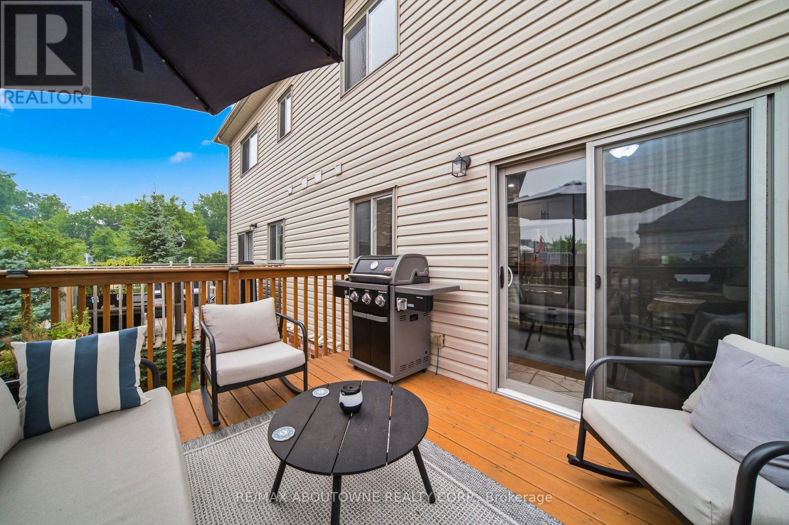 #38 750 LAWRENCE STREET - 20