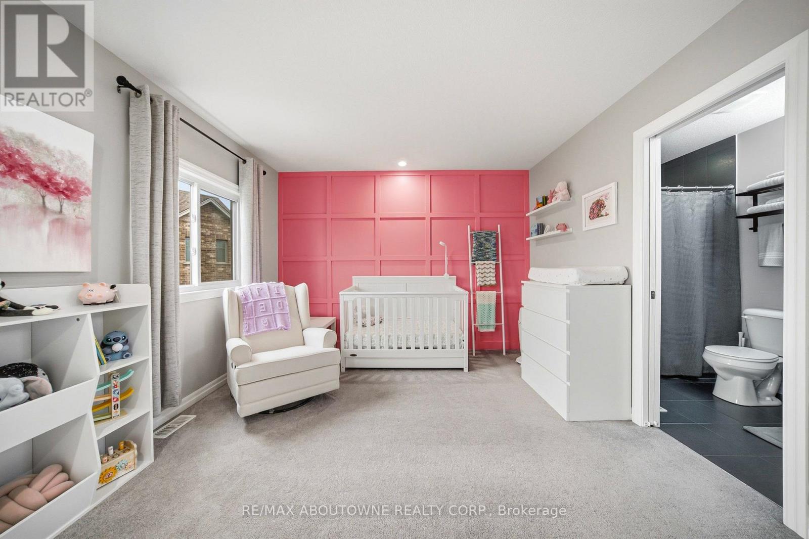 #38 750 LAWRENCE STREET - 31