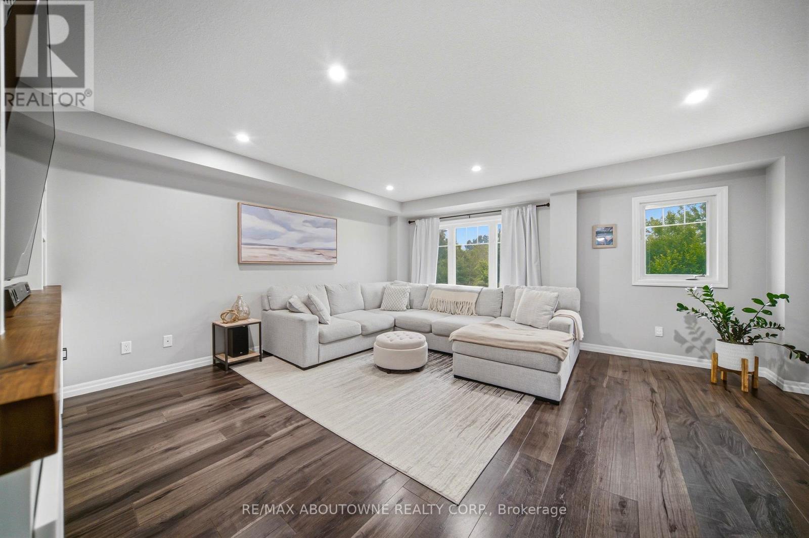 #38 750 LAWRENCE STREET - 6