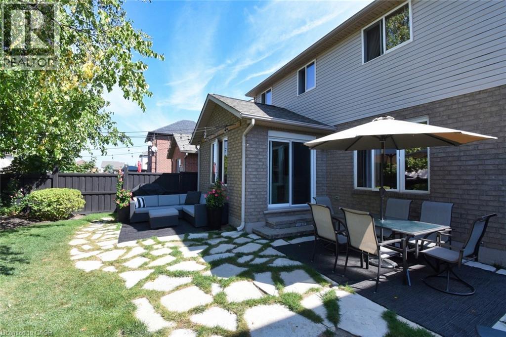 35 ERINGATE Drive - 46