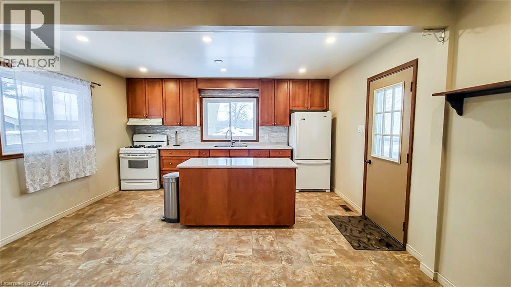 11 DUNCAIRN Avenue - 21