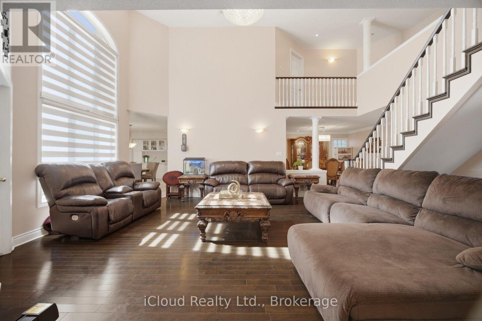 88 SOUTHCREEK COURT - Image 9