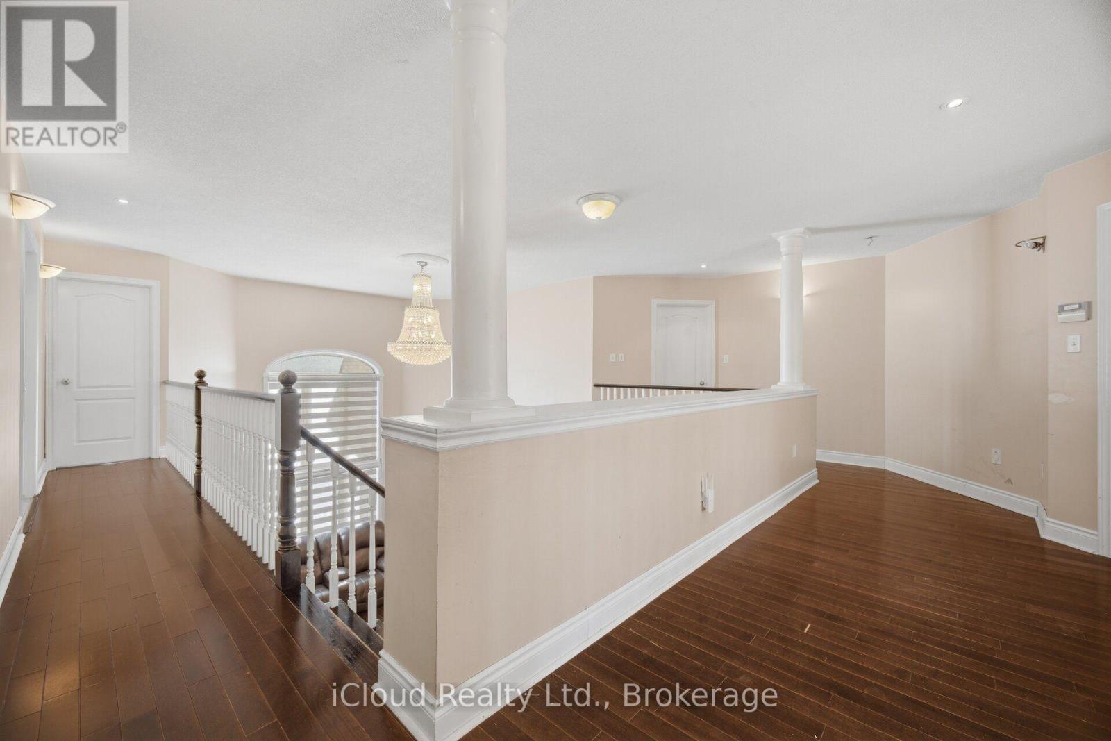 88 SOUTHCREEK COURT - Image 18