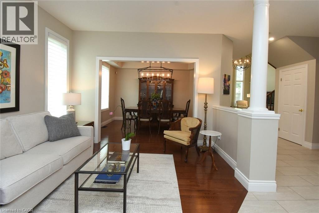 227 VALRIDGE Drive - Image 6