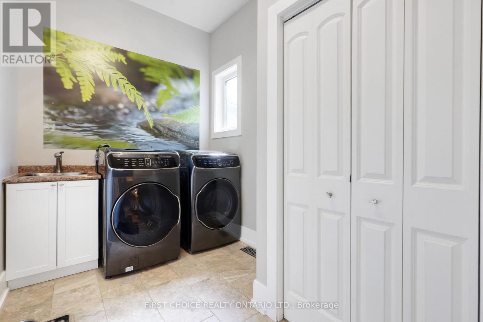 38 WITHROW AVENUE - 33