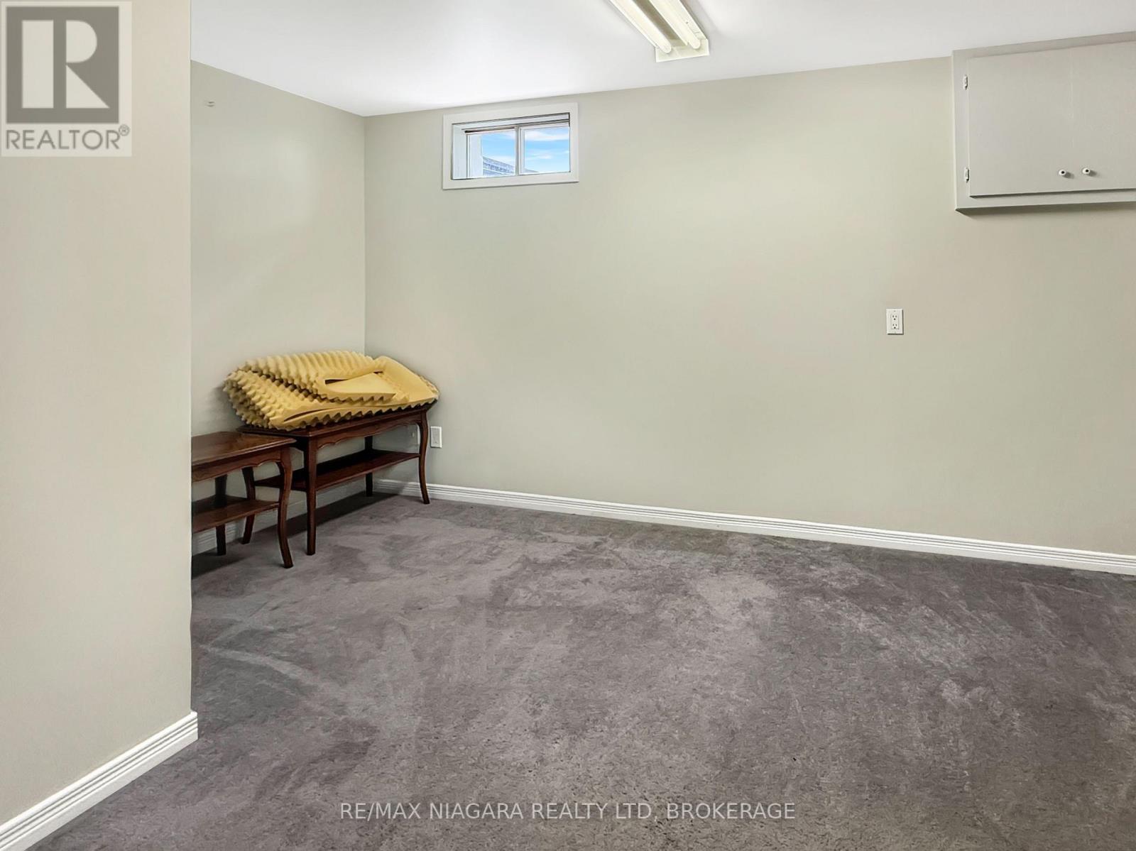 11 KING STREET - 22