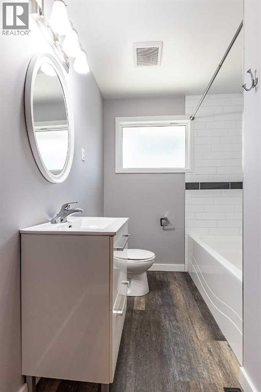 549 2 Street NW - 22