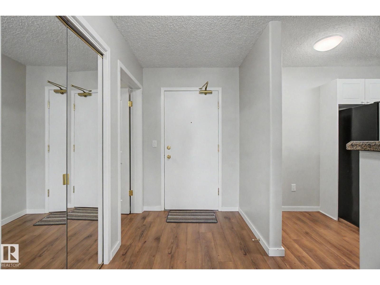 #302 Condo 7951 96 ST NW NW - 16