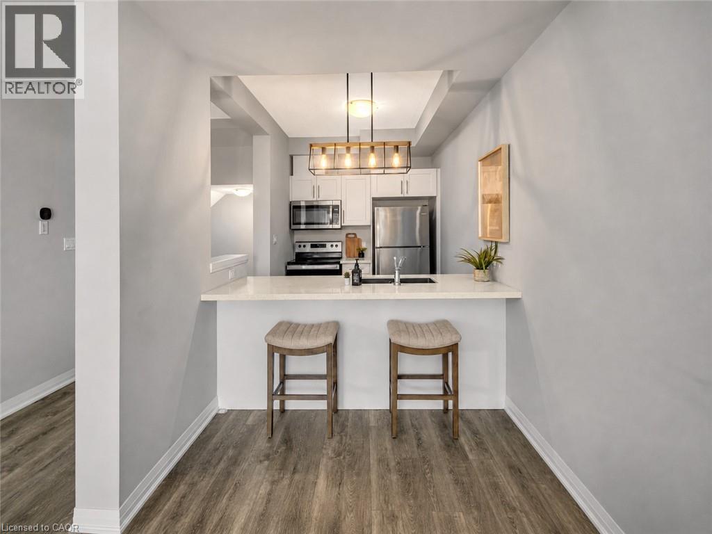 49 LAGUNA VILLAGE Crescent - 10