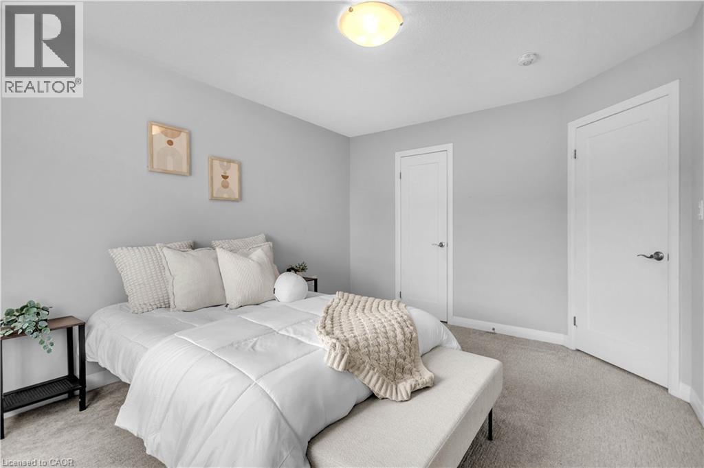 49 LAGUNA VILLAGE Crescent - 22
