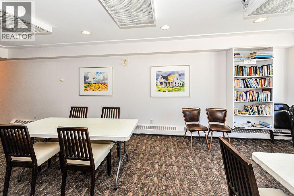 #208 5419 49 Avenue - 31