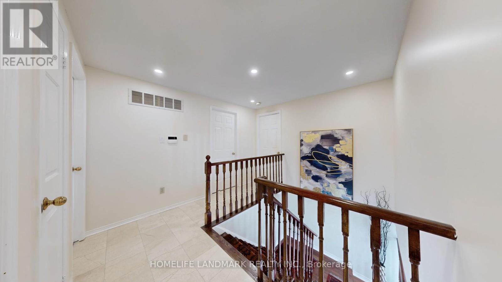522 CAM FELLA BOULEVARD - 17
