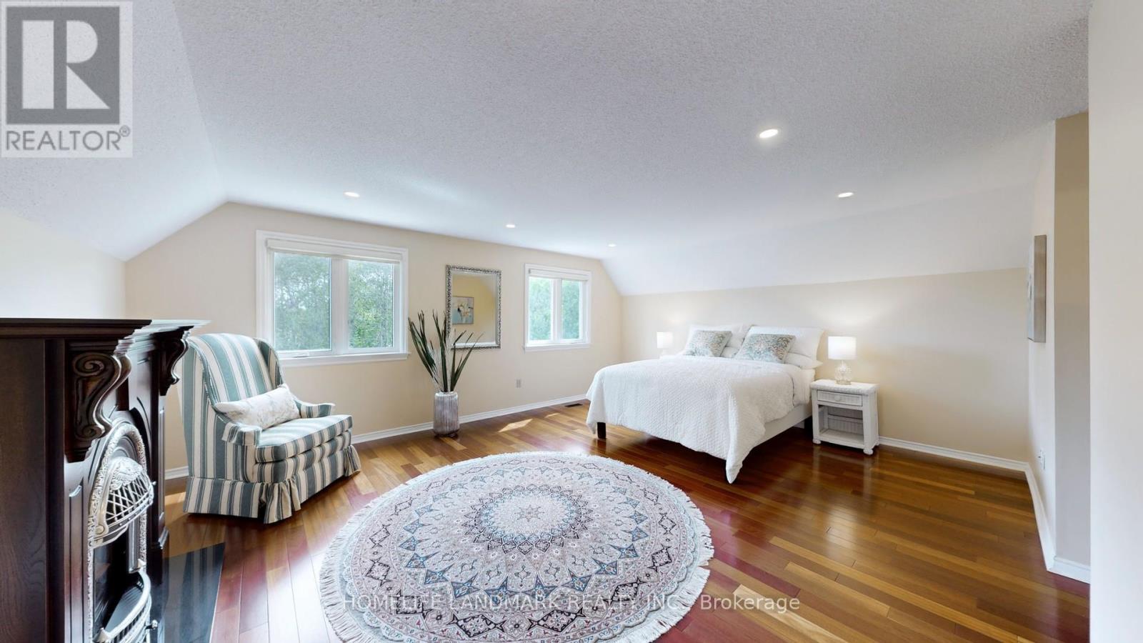 522 CAM FELLA BOULEVARD - 18