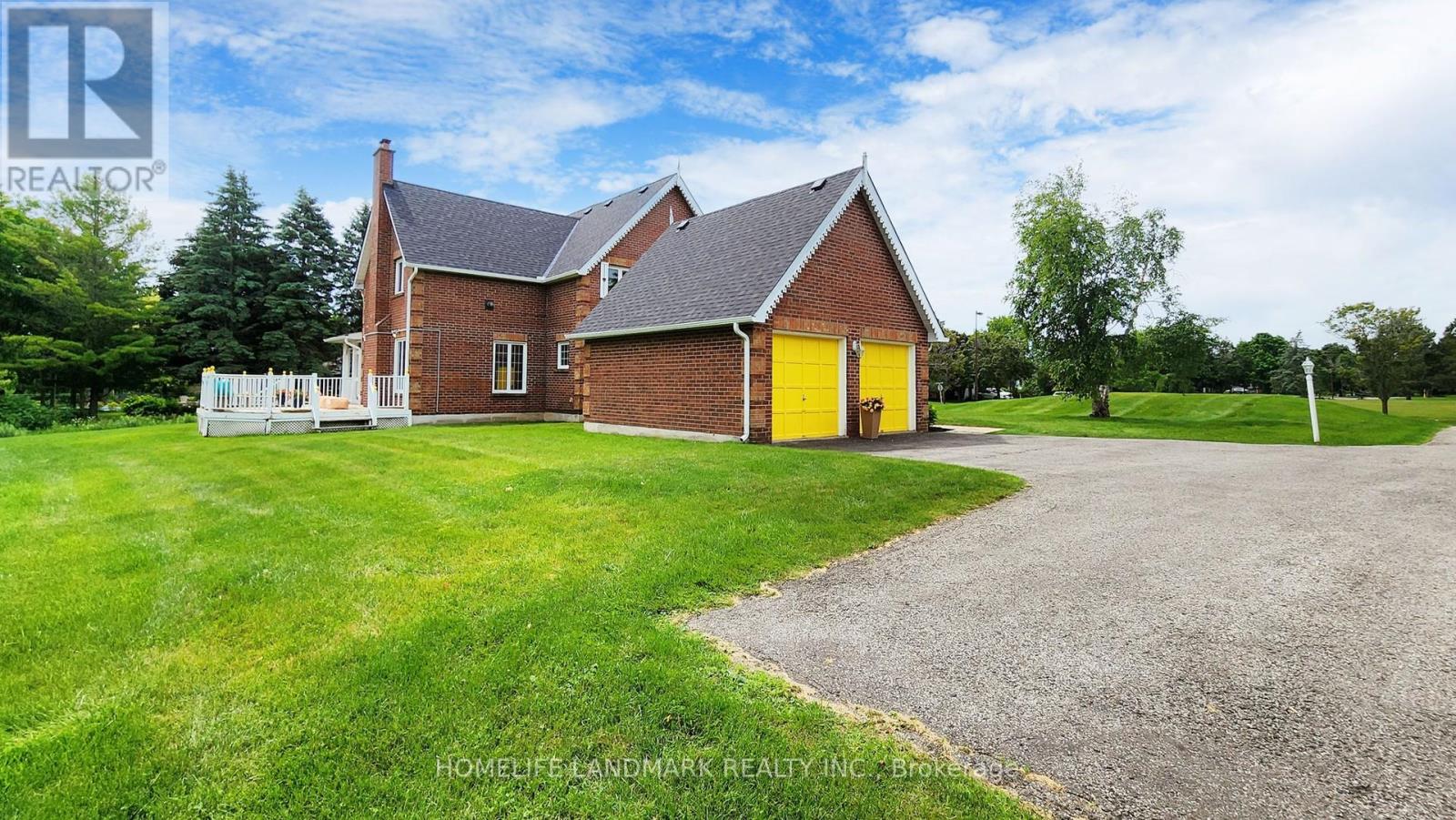 522 CAM FELLA BOULEVARD - 38