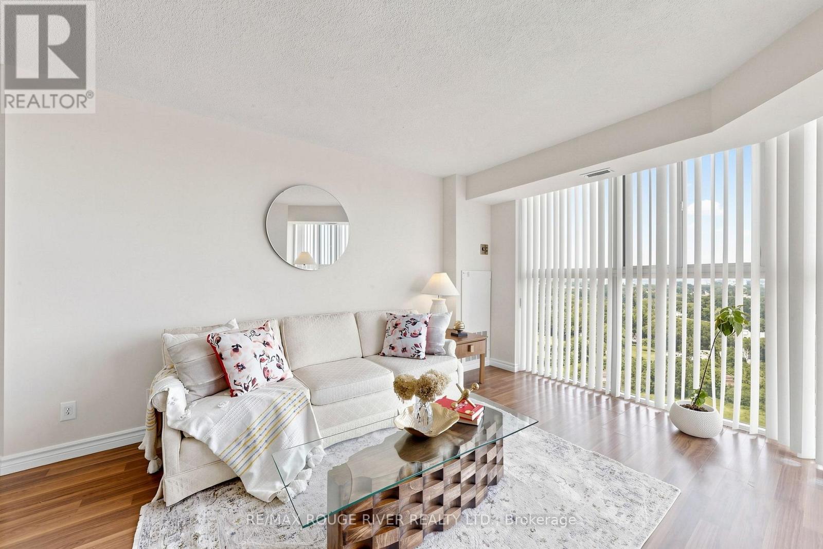 #1603 90 DALE AVENUE - 13