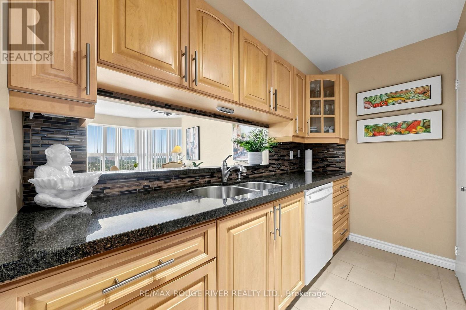 #1603 90 DALE AVENUE - 24