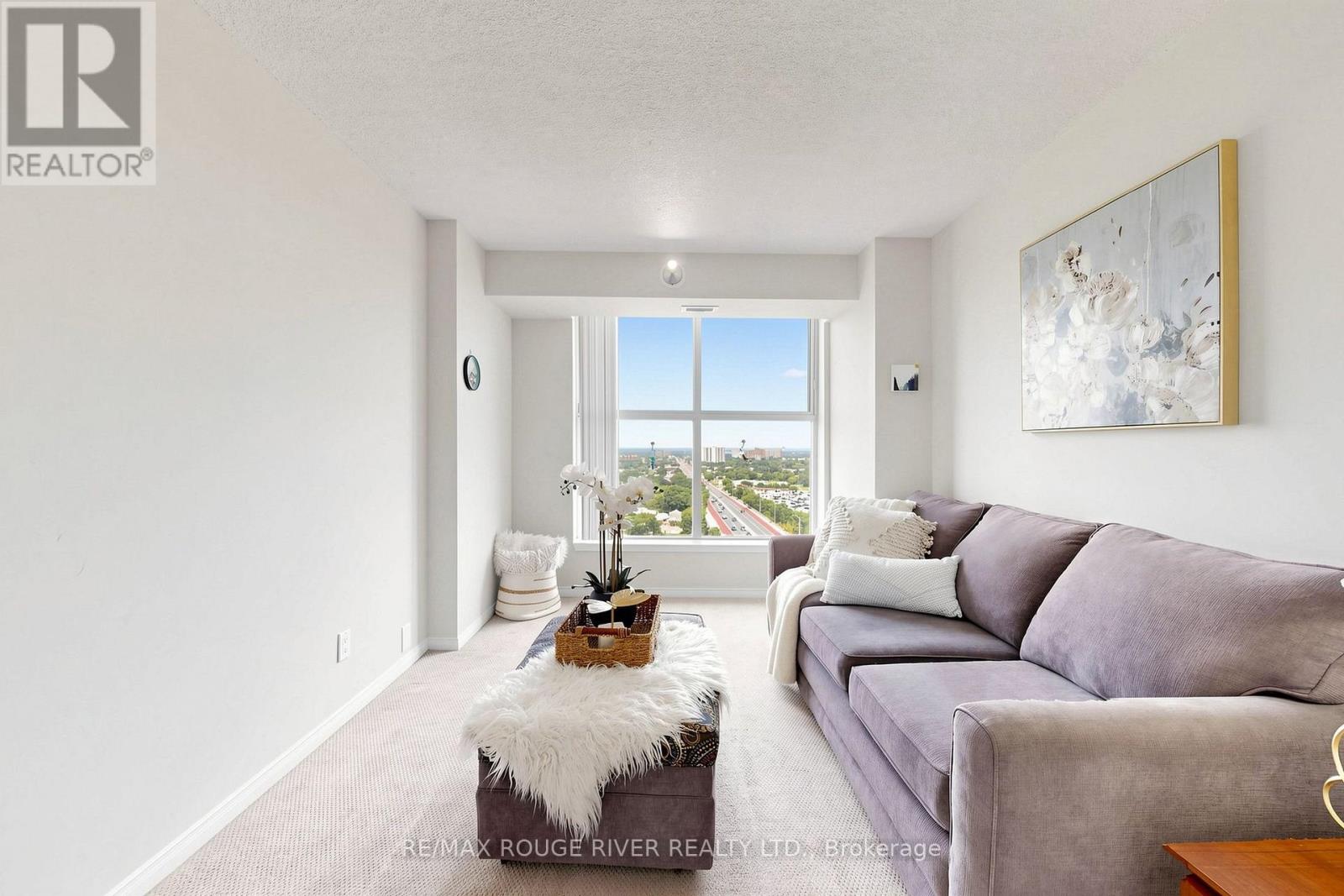 #1603 90 DALE AVENUE - 28
