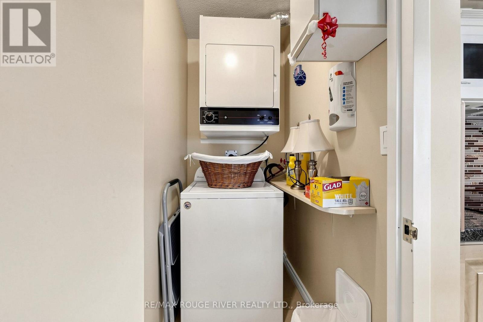 #1603 90 DALE AVENUE - 38