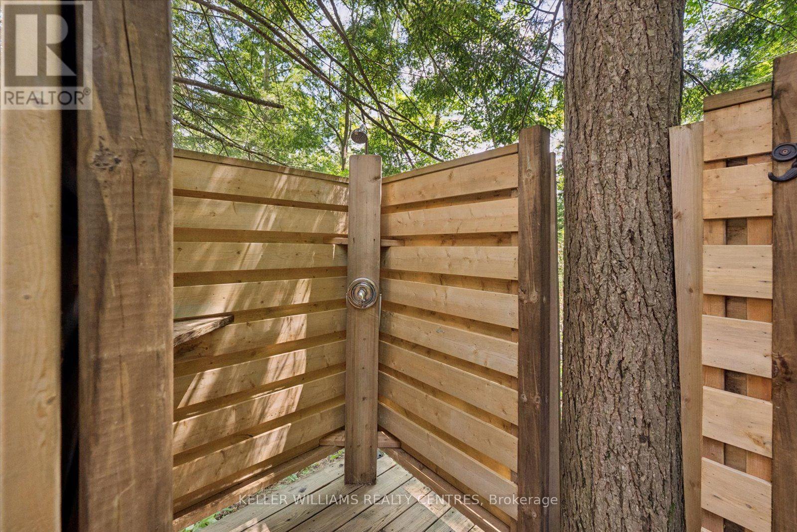 1242 CADILLAC TRAIL - 32