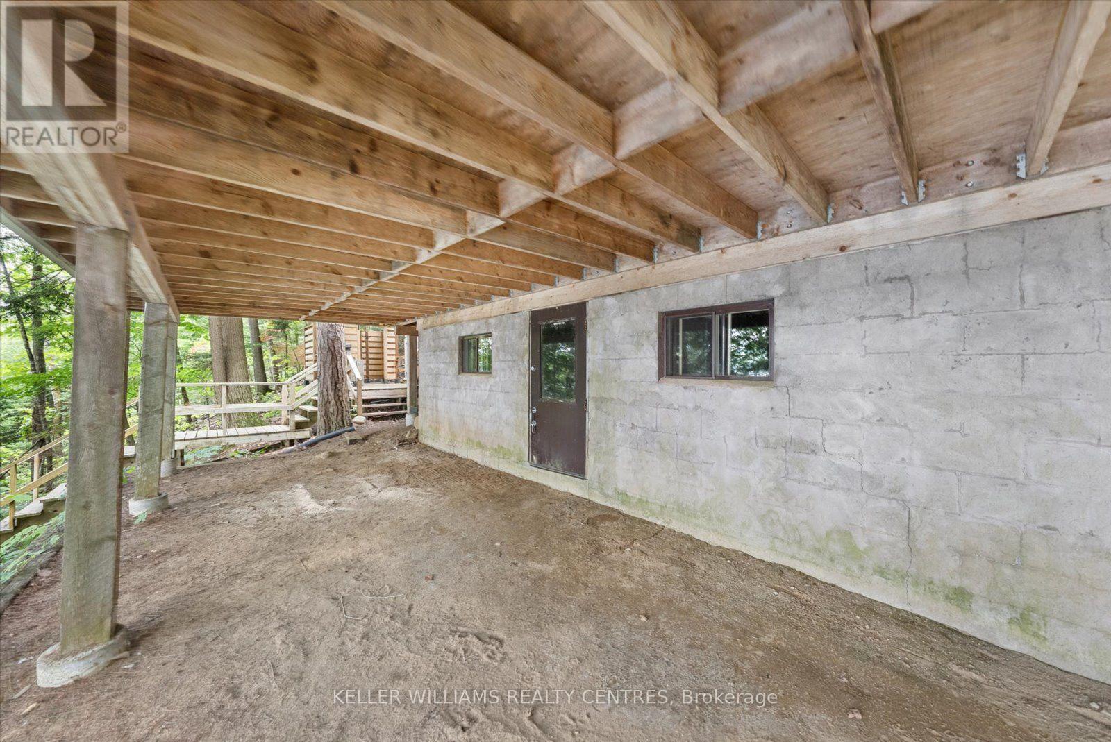 1242 CADILLAC TRAIL - 35